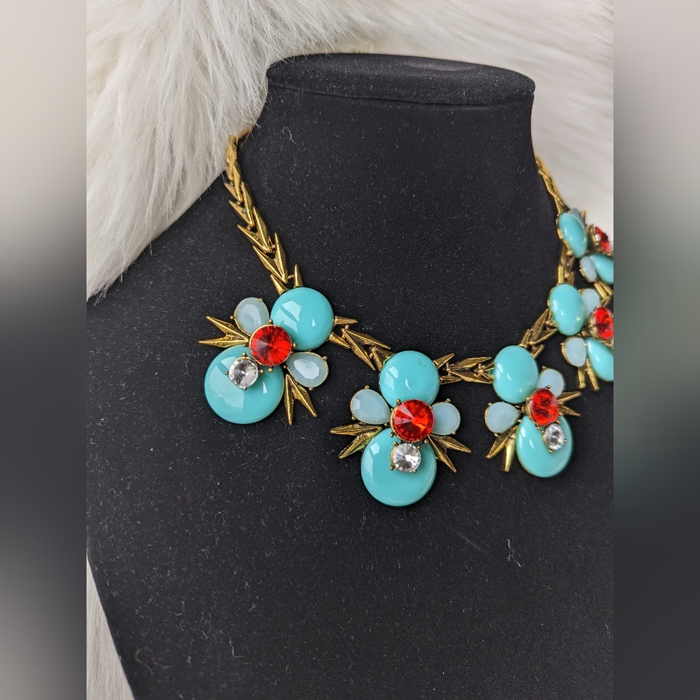 Multi-color Statement Chocker - Picture 3 of 6
